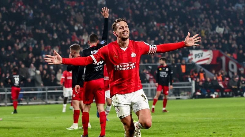 140124DeJong-PSV
